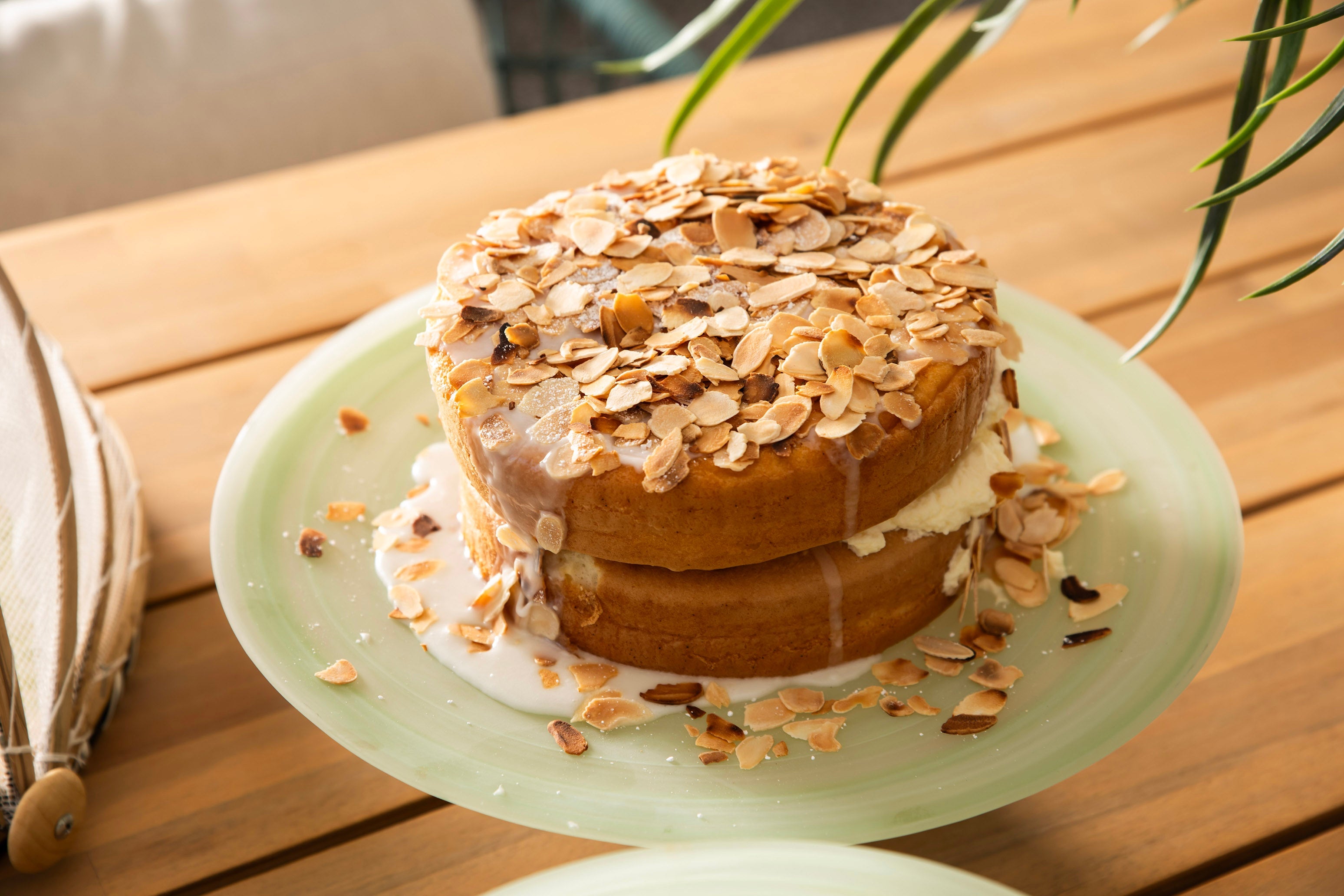 Almond Cream Cake