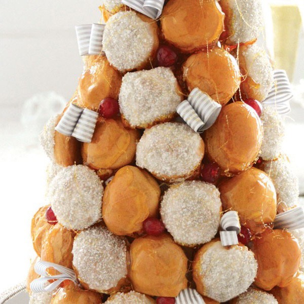 Croquembouche