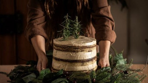 Naked Gingerbread cake