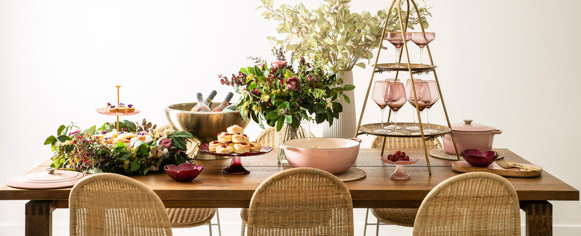 Bloom Table