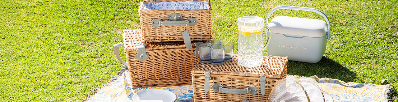 Picnic Basket Sets & Coolers