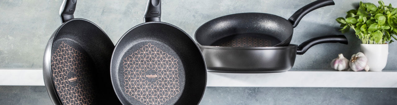 Pans & Woks