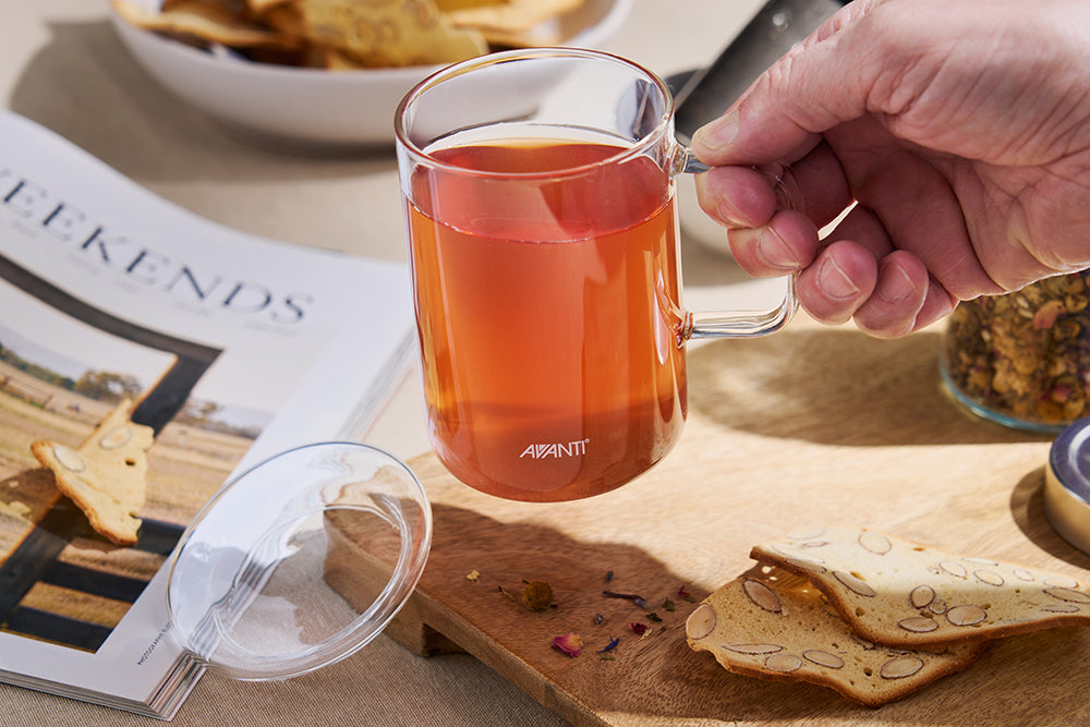 Avanti Teacup Glass with Stainless Steel Infuser & Red Lid