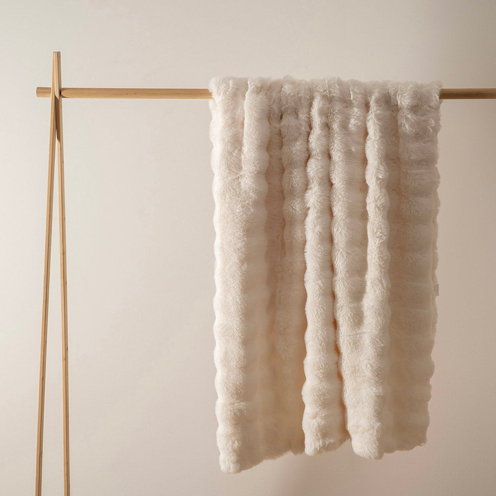 Ivory Ripple 180x220cm Faux Rabbit Fur Throw