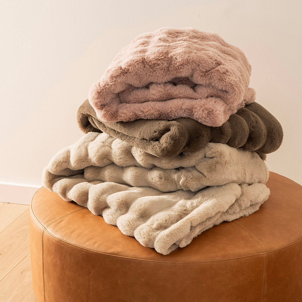 Mauve Ripple 130x180cm Faux Rabbit Fur Throw