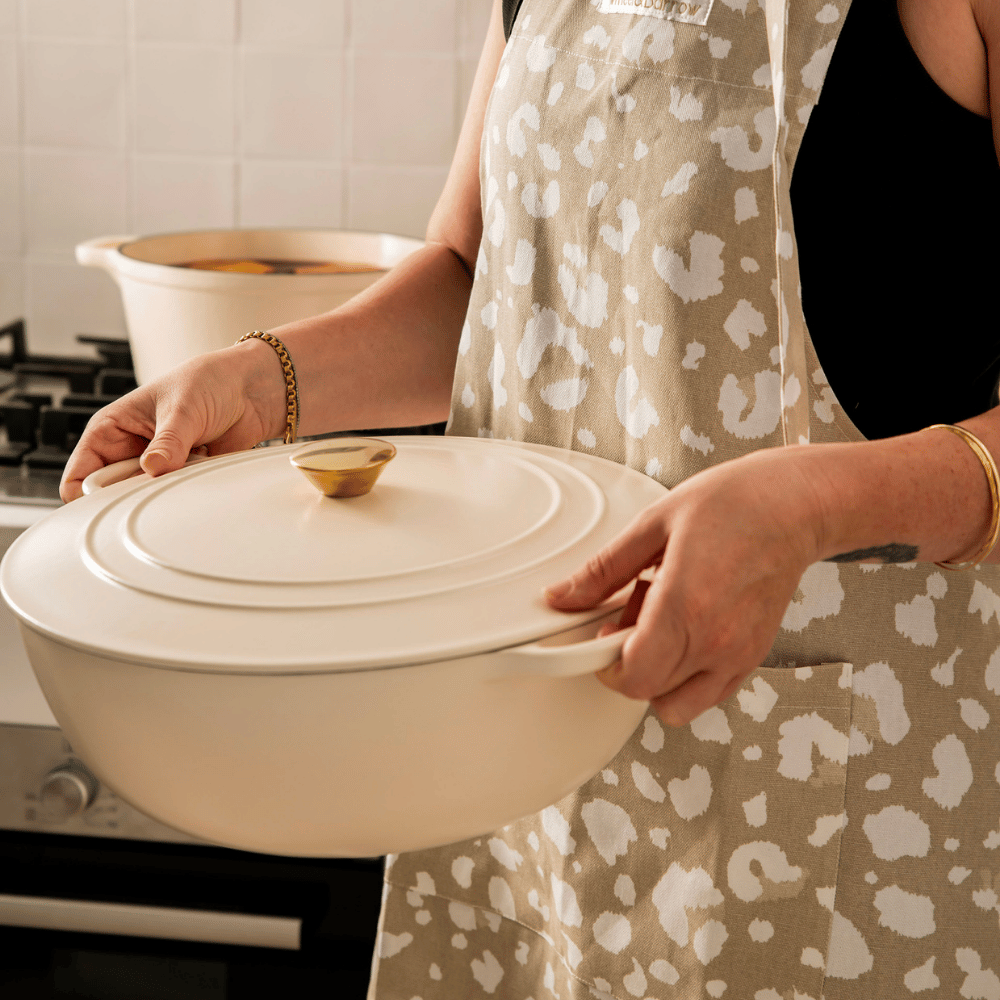 Matte Cream Round 32.5cm 7L Cast Iron Casserole Pot