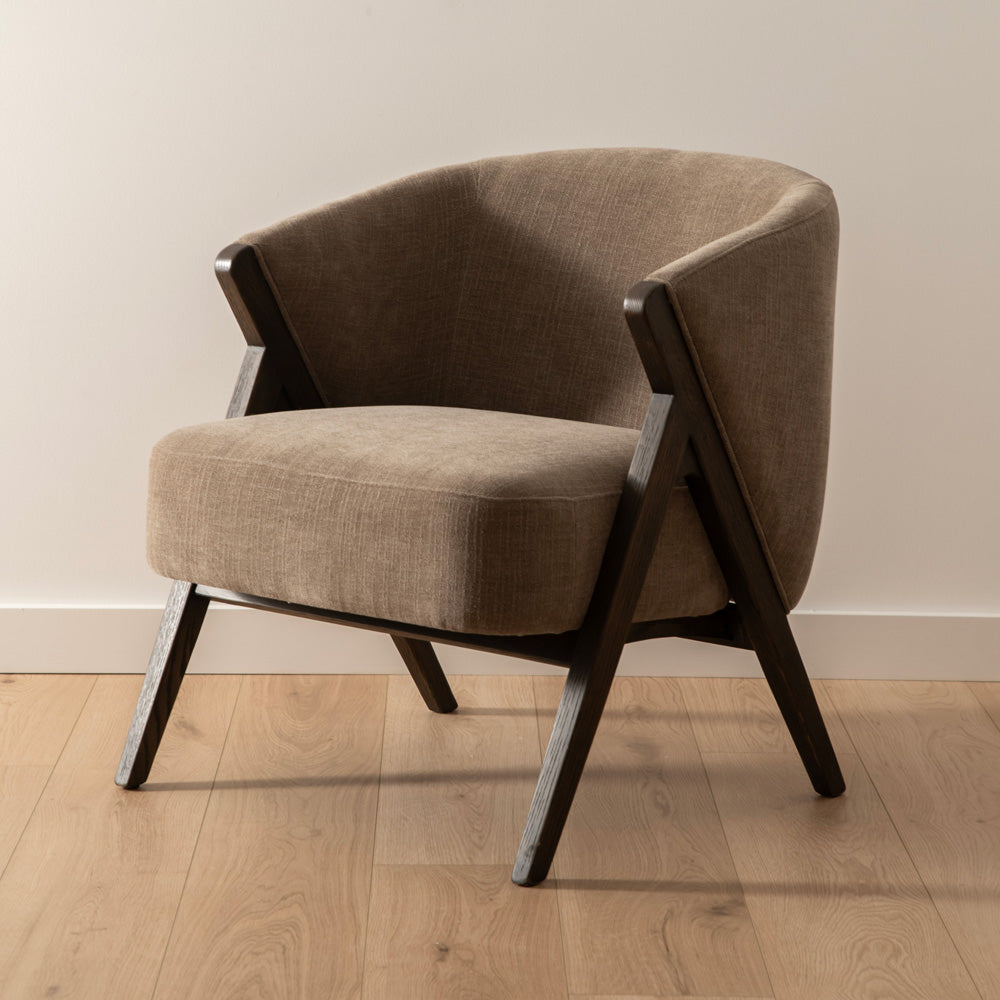 Mocha 68x70x76cm Dark Ash Wood Chair