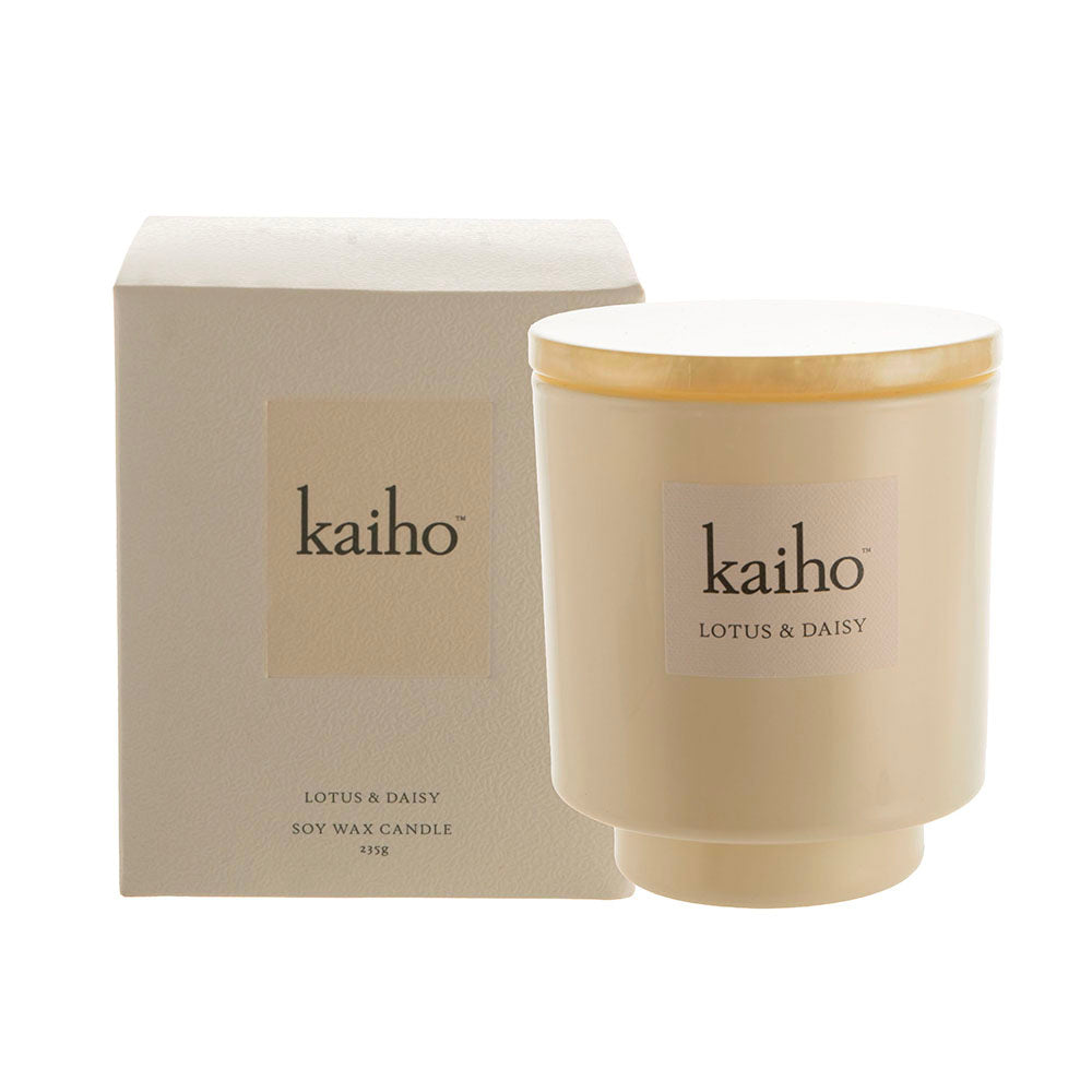 kaiho Lotus & Daisy 235g Candle