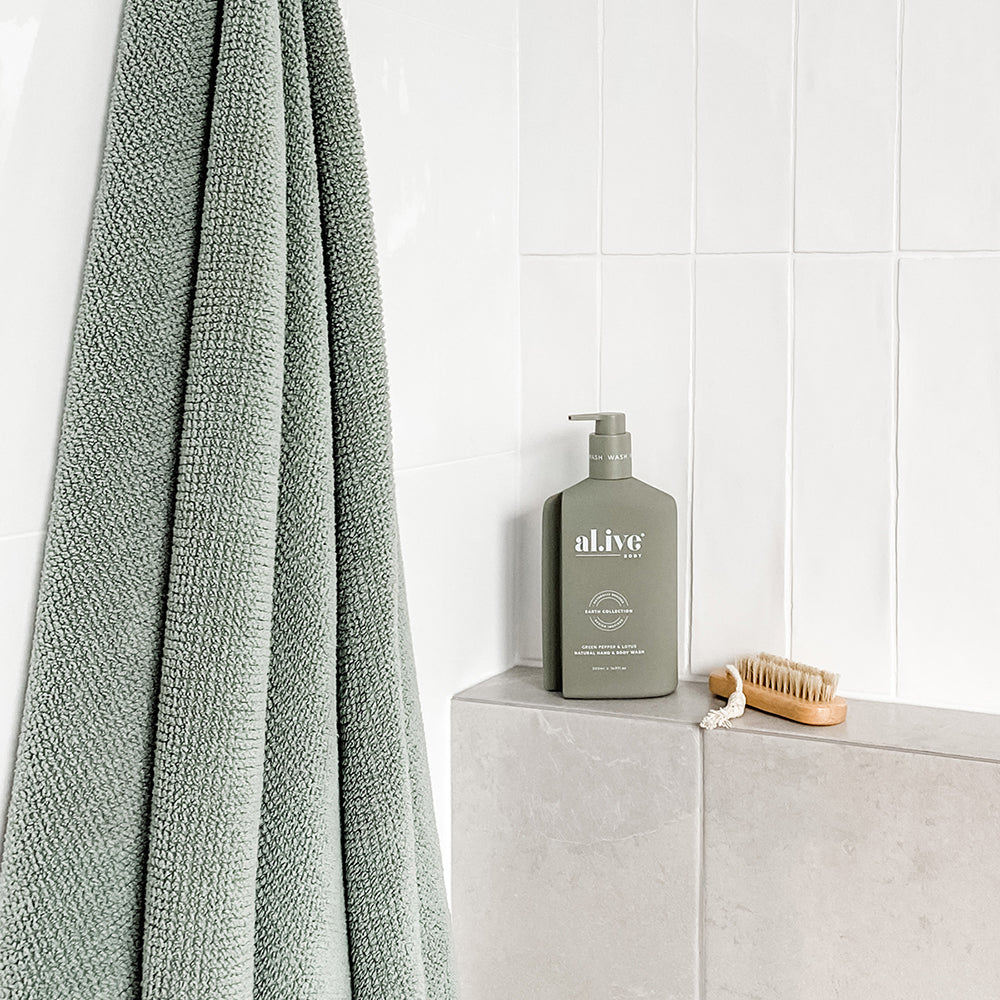 al.ive body Green Pepper & Lotus Wash & Lotion Duo