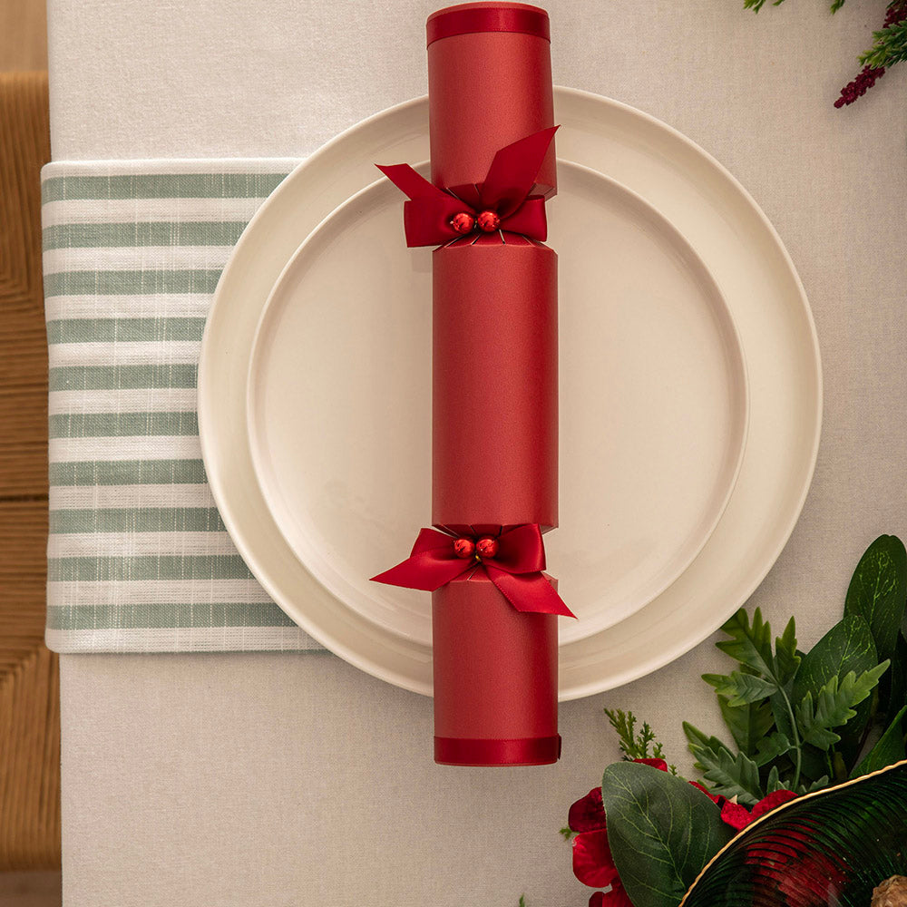 Matte Red w Red Ribbon 8pc Christmas Bon Bons