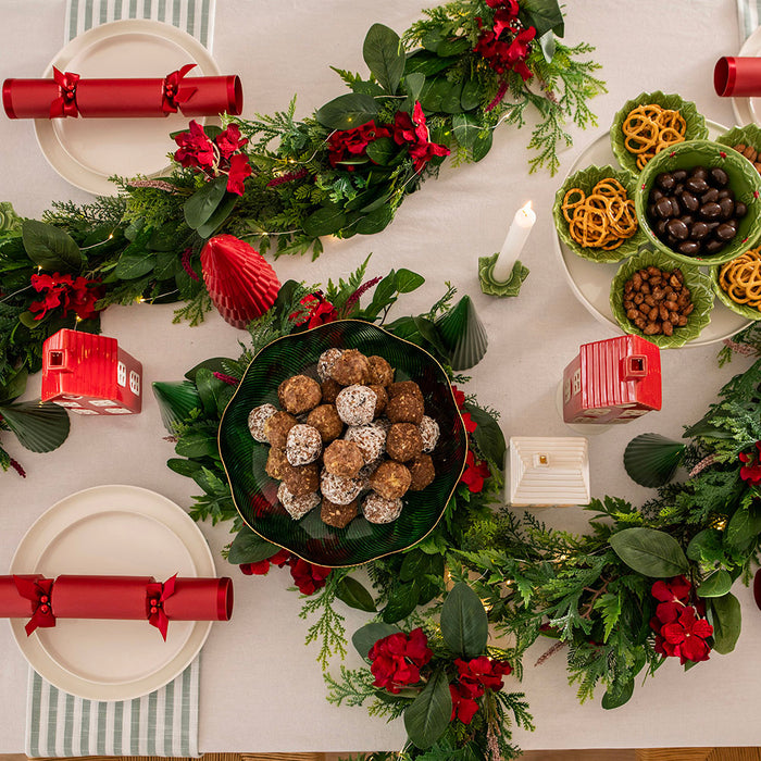 Garland with Red Flowers & Berries 150cm