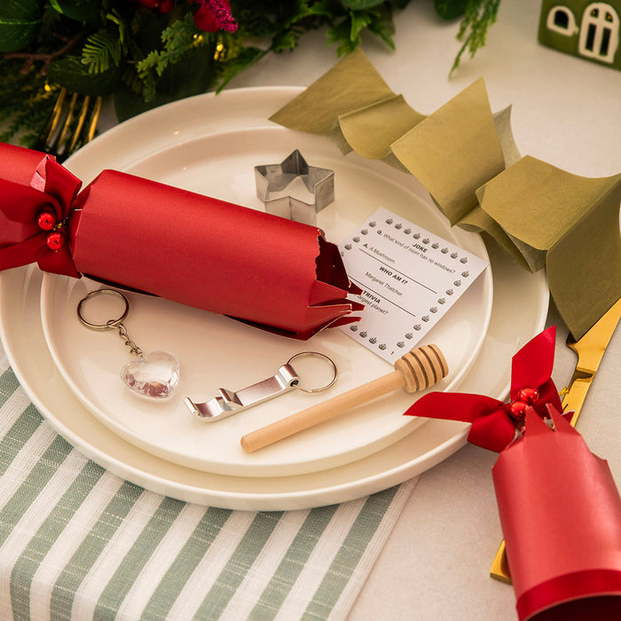 Christmas Bon Bons Luxury Box 8 Cream with Green Ribbon