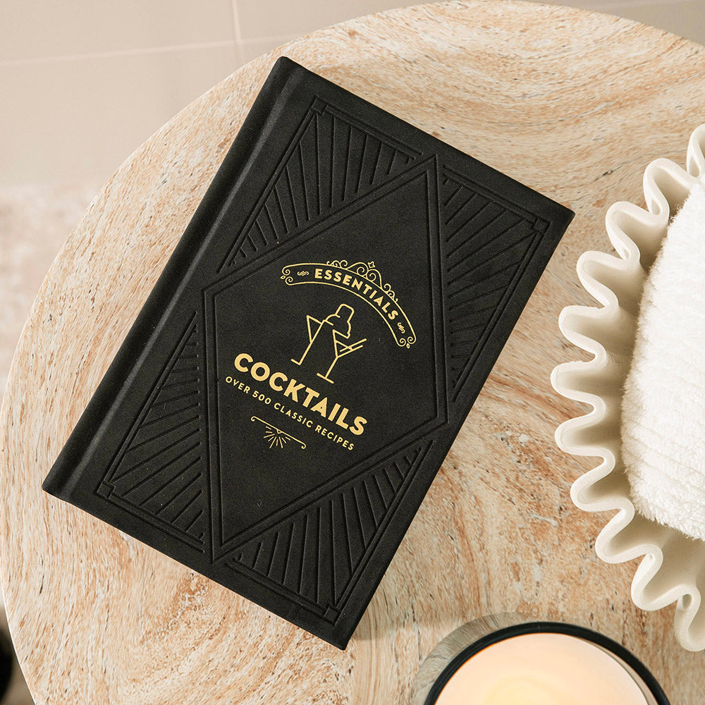 Book - Essentials: Cocktails
