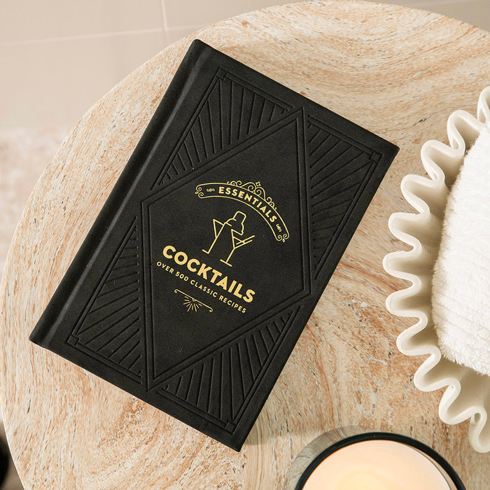 Book - Essentials: Cocktails