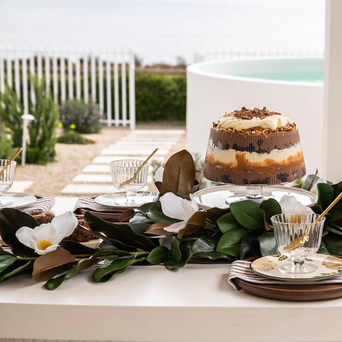 Garland with Magnolia Leaves & White Flowers 180cm