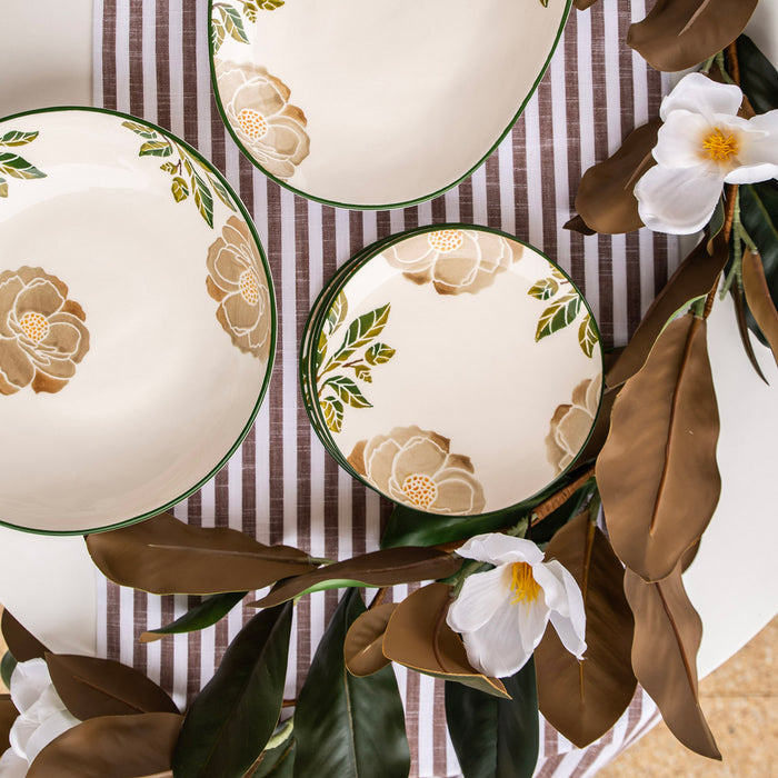 Garland with Magnolia Leaves & White Flowers 180cm