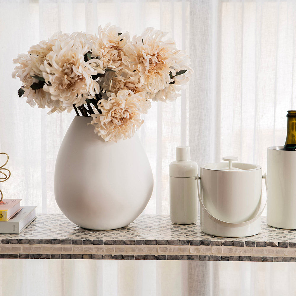 Matt White Bulb Vase Medium