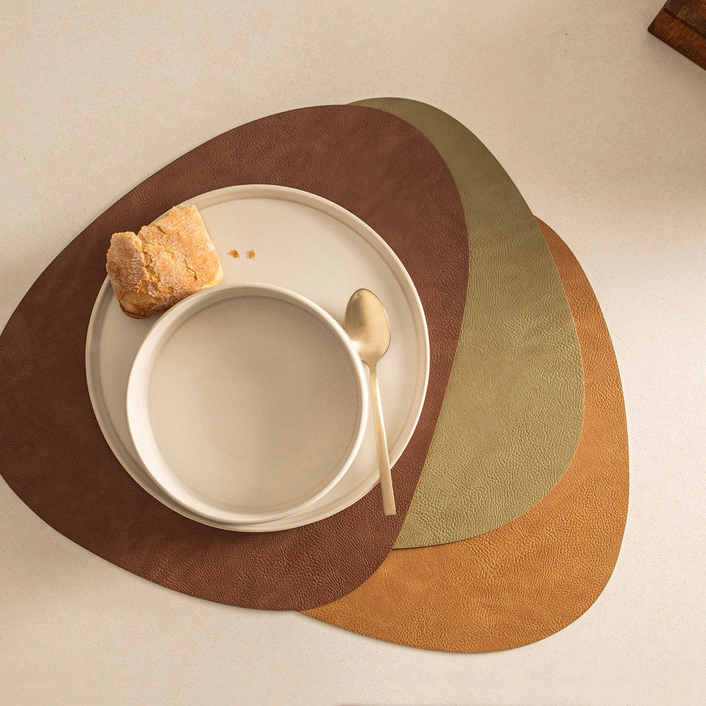 Tan Pebble Shape 37x44cm PU Faux Leather Placemat