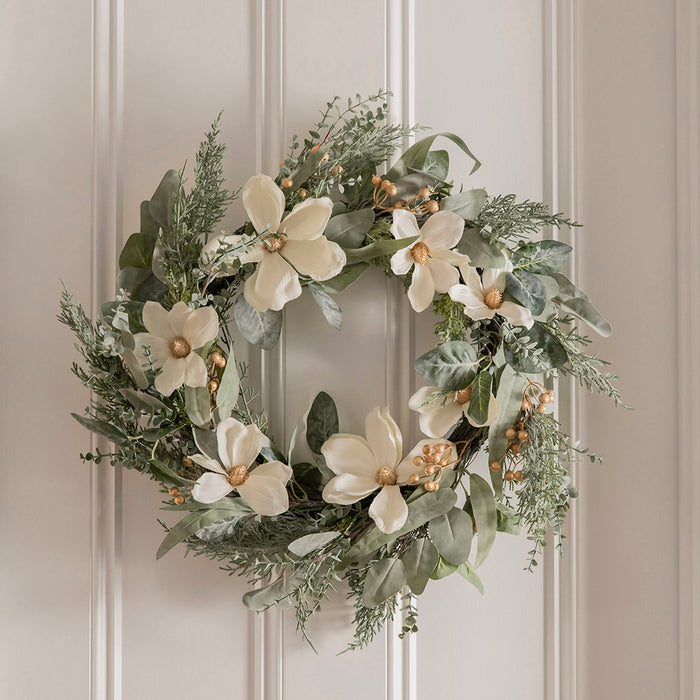 WREATH White Flowers 61cm