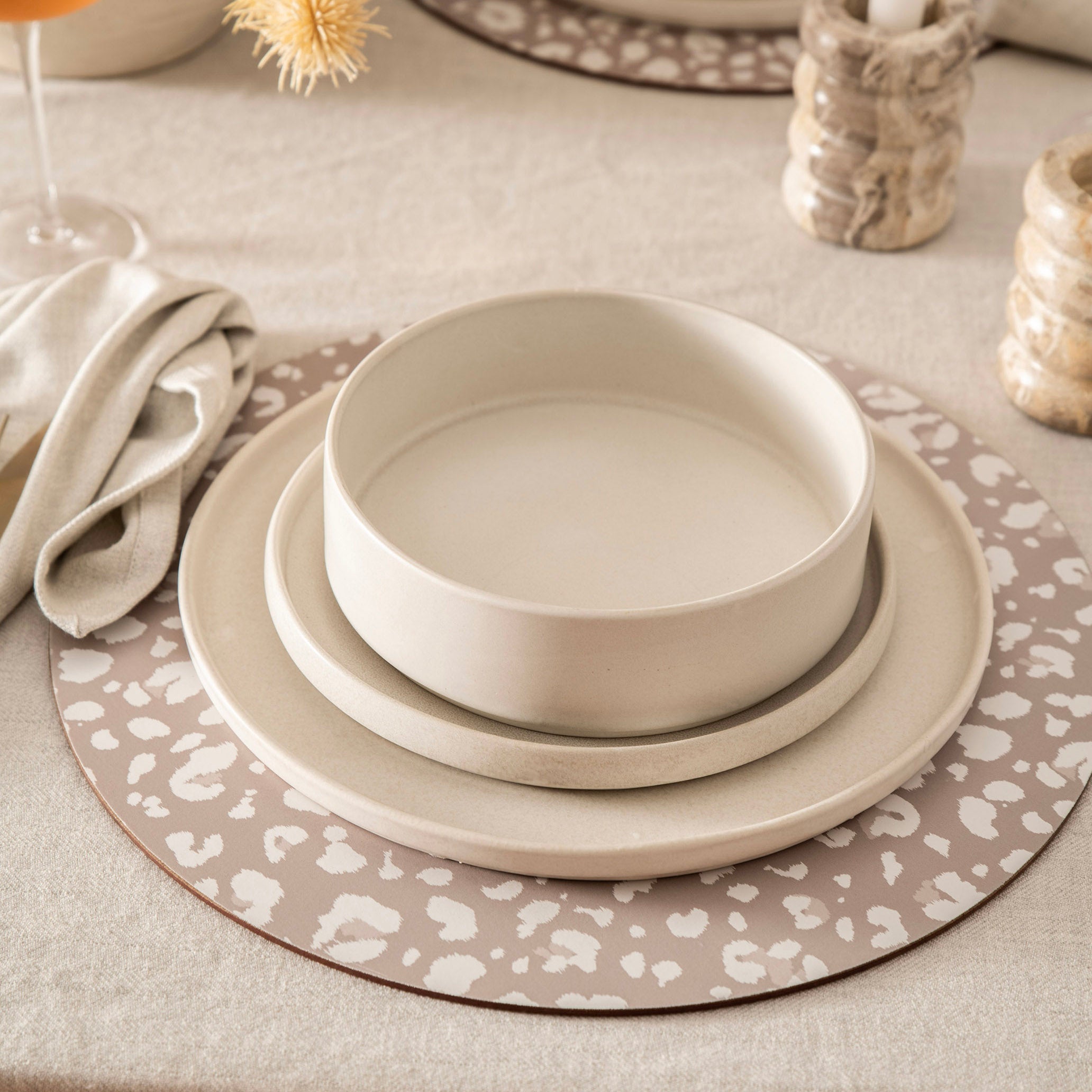Animal Neutral Round 37cm Set/4  Cork Backed Placemat