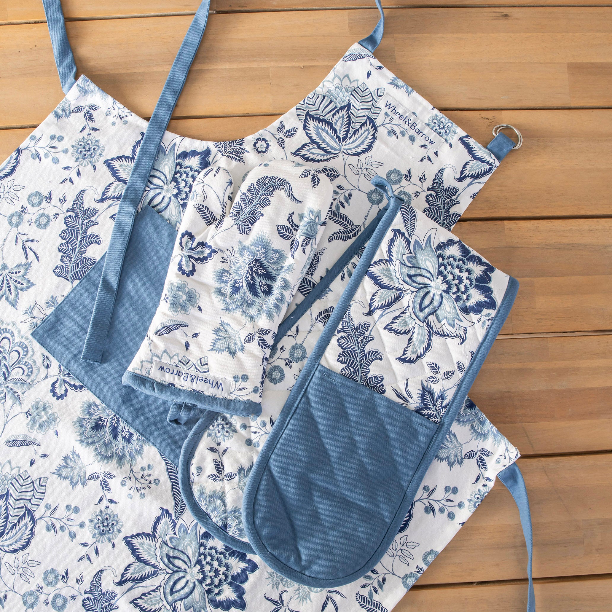 Blue & White Palam Pur Print 70x90cm Apron