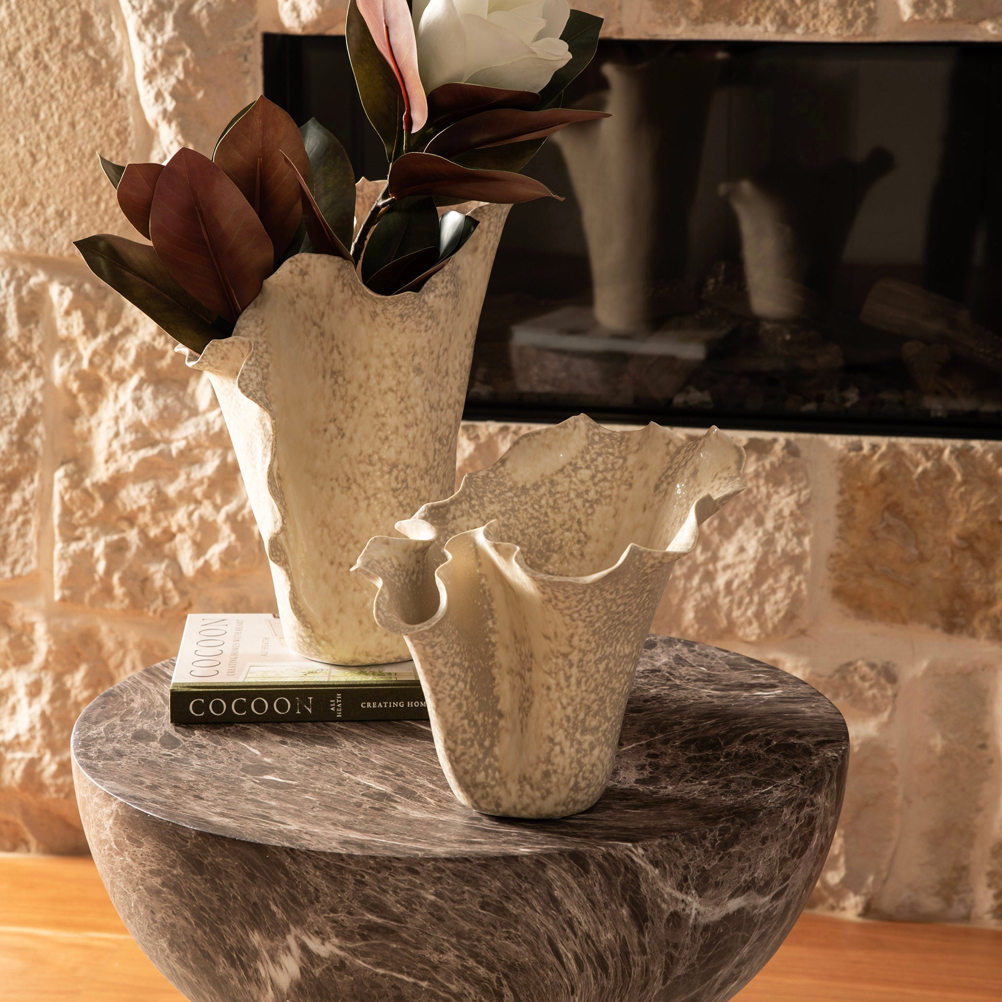 Sand Flounced 29x26x27cm Ceramic Vase