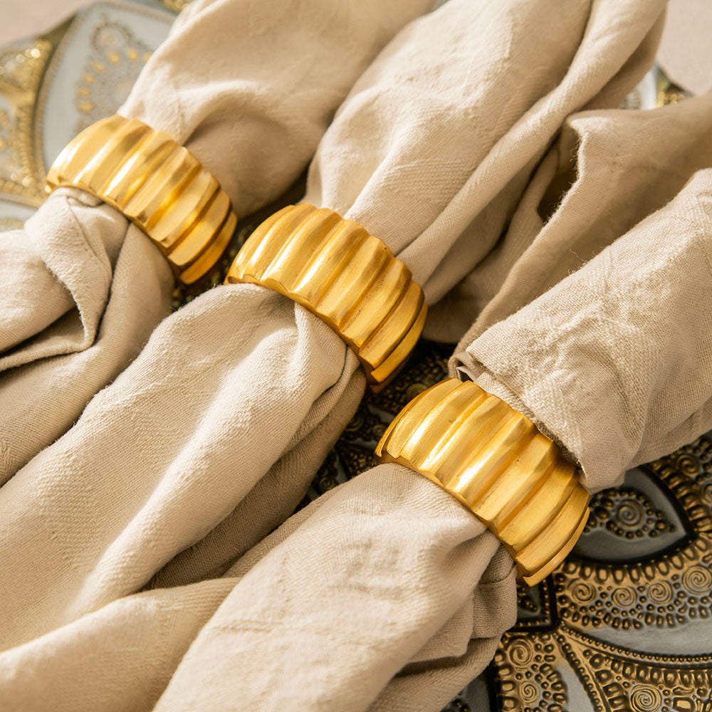 Napkin Ring Ribbed Brushed Brass