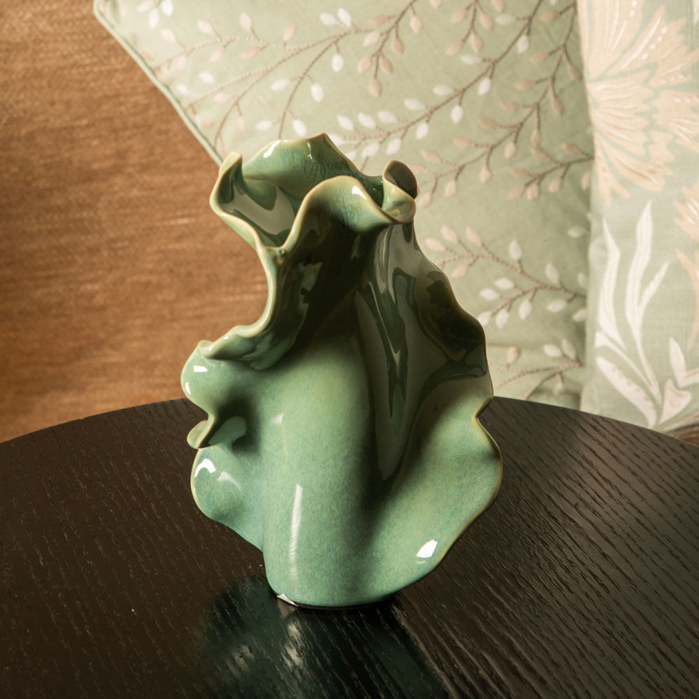 Sea green Frilly 15x14x21cm Ceramic Vase