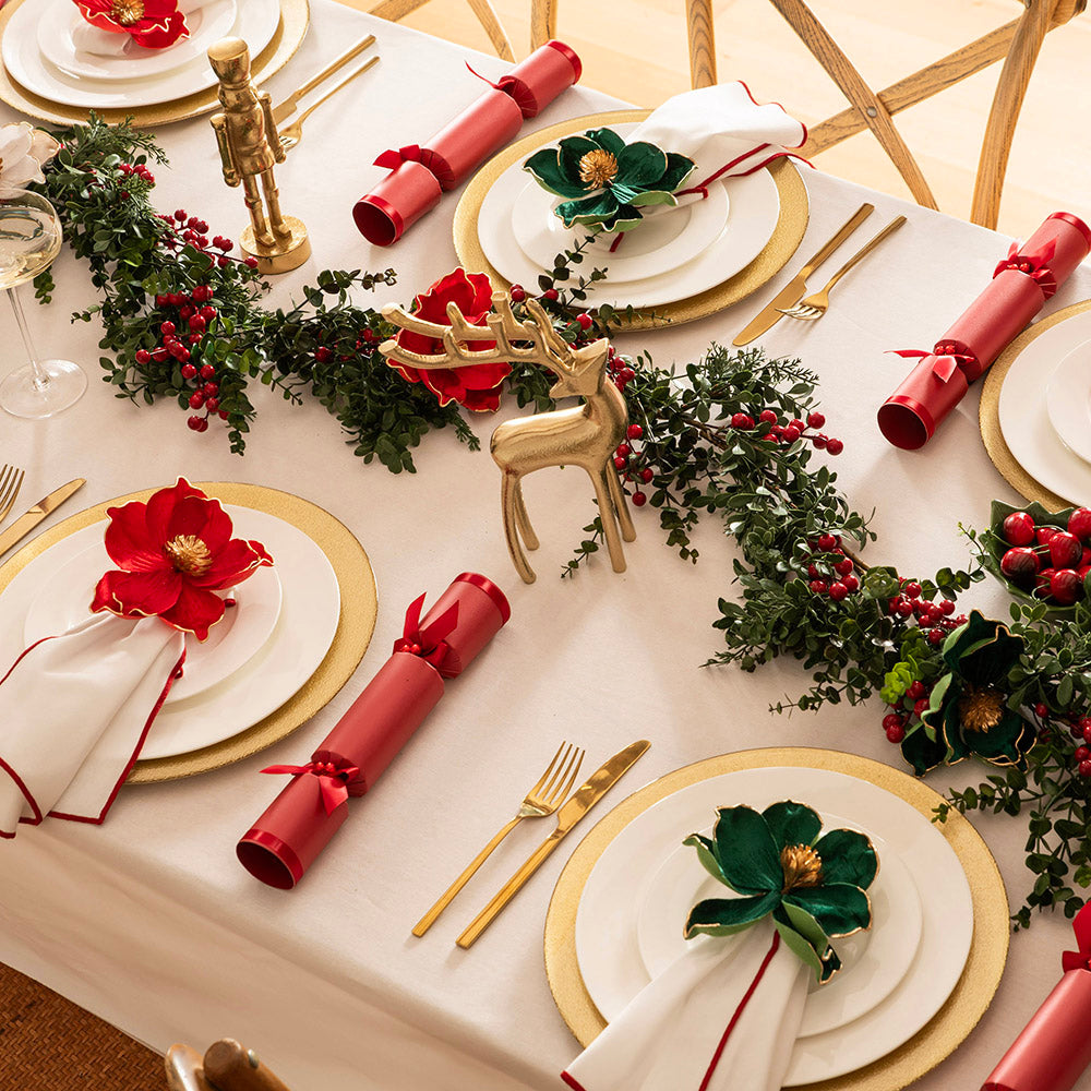 Red Berries Garland