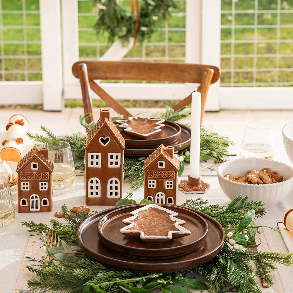 Gingerbread 13x8cm Christmas House Ornament with LED