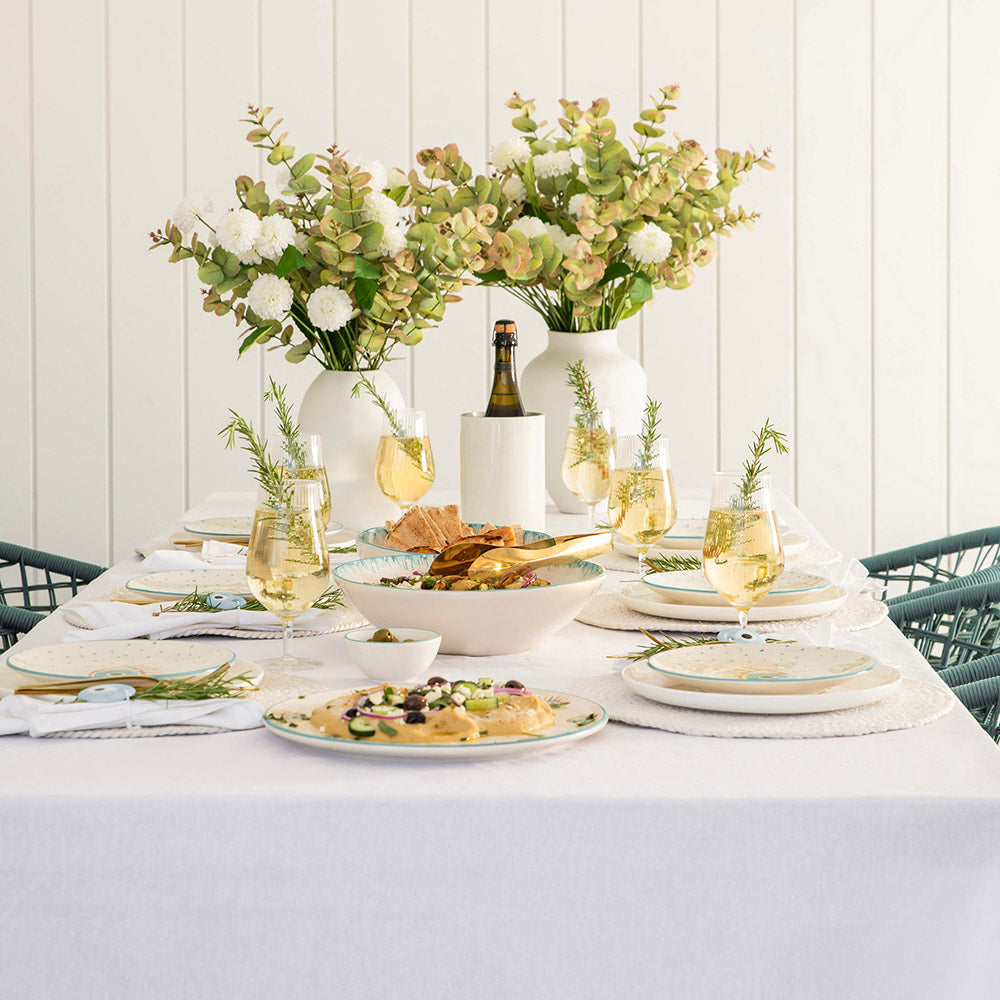 Single Mini Dahlia with 3 Heads White