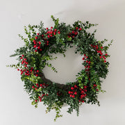 Red Berries 61cm Wreath