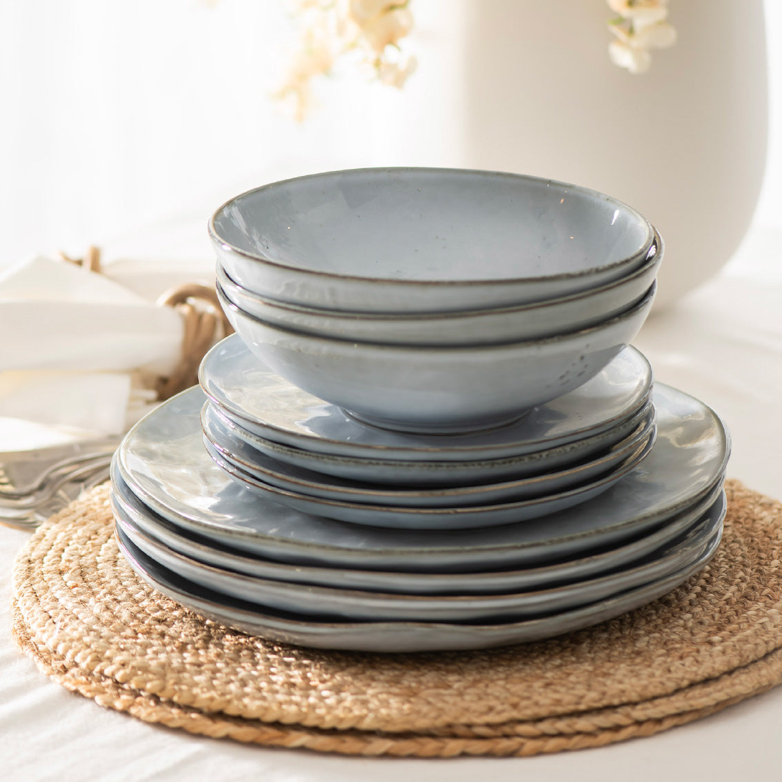 Stoneware Dinner Set Light Blue