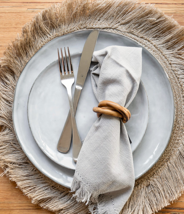 32 Piece Cutlery Set