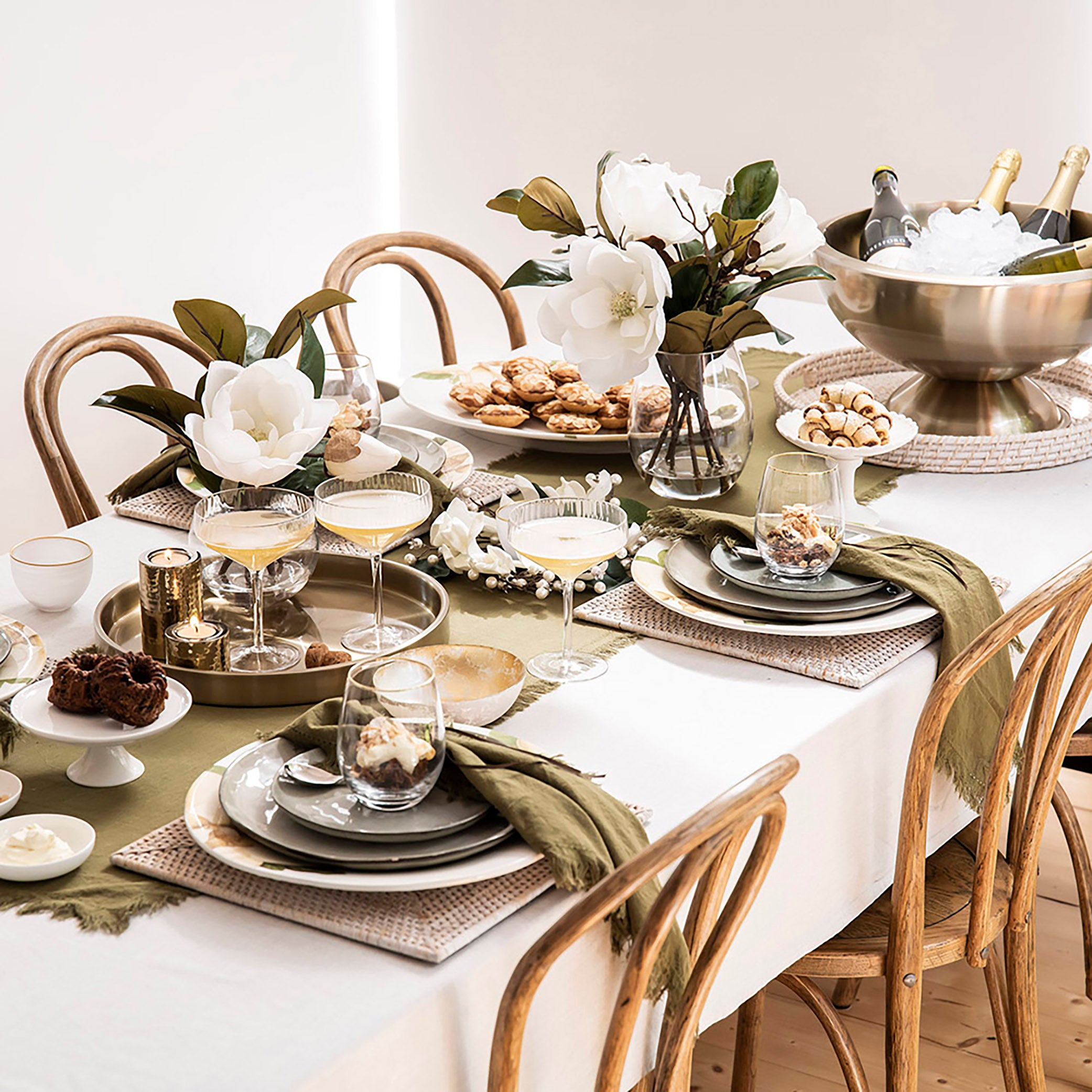 DINNER PLATE Stoneware Olive Green 29cm - Wheel&Barrow Home